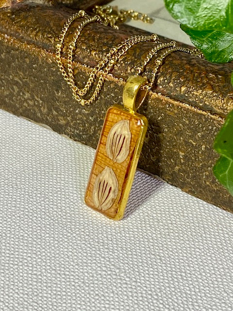 symboliek uit de natuur in deze prachtige hanger