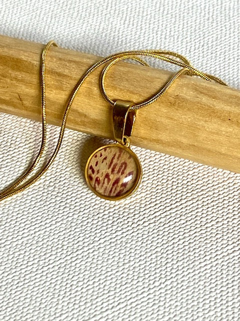 goldplated hanger azalea blad.