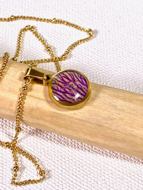 Beautiful pendant with real Orchid + gold-plated (18k) chain.