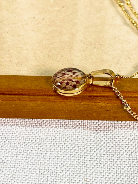 slow jewellery with natural pattern