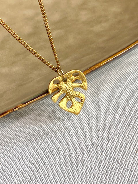 monstera 22k goldplated leaf