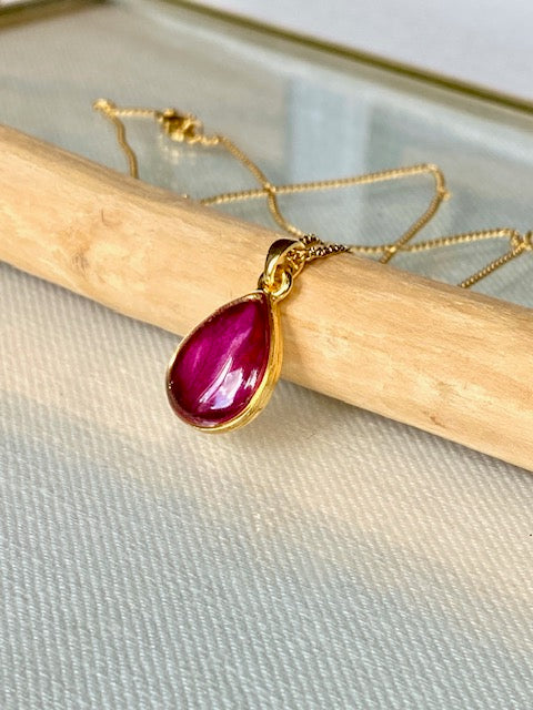 Exclusieve 22k vergulde set: hanger & armband met tweekleurig rozenblad