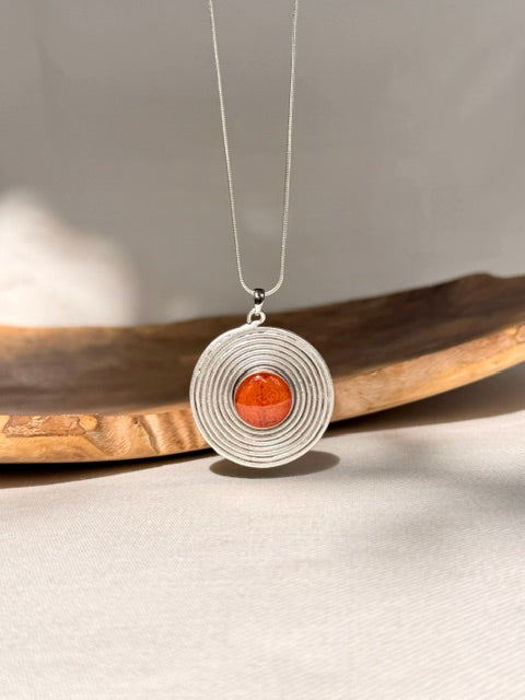 Statement ketting met lampionplant aan een 925 zilveren snake ketting